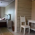 Hotel Rundhaug Gjestegard