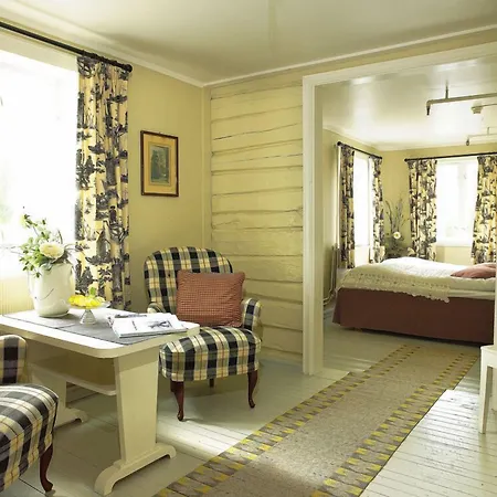 Hotel Rundhaug Gjestegard Malsnes