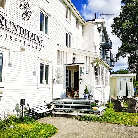 Rundhaug Gjestegard 2*