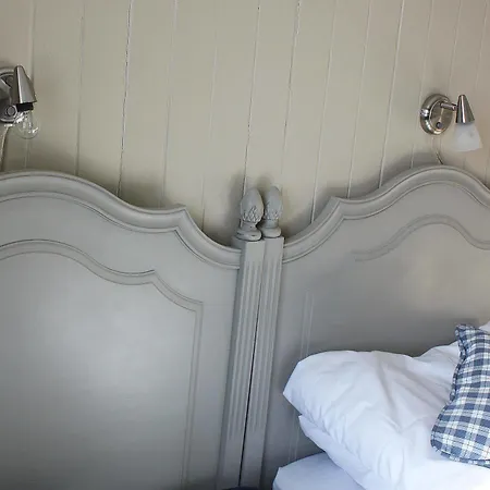 Gjestegard Hotel 2*