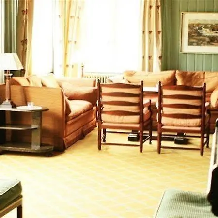 Gjestegard Otel Rundhaug